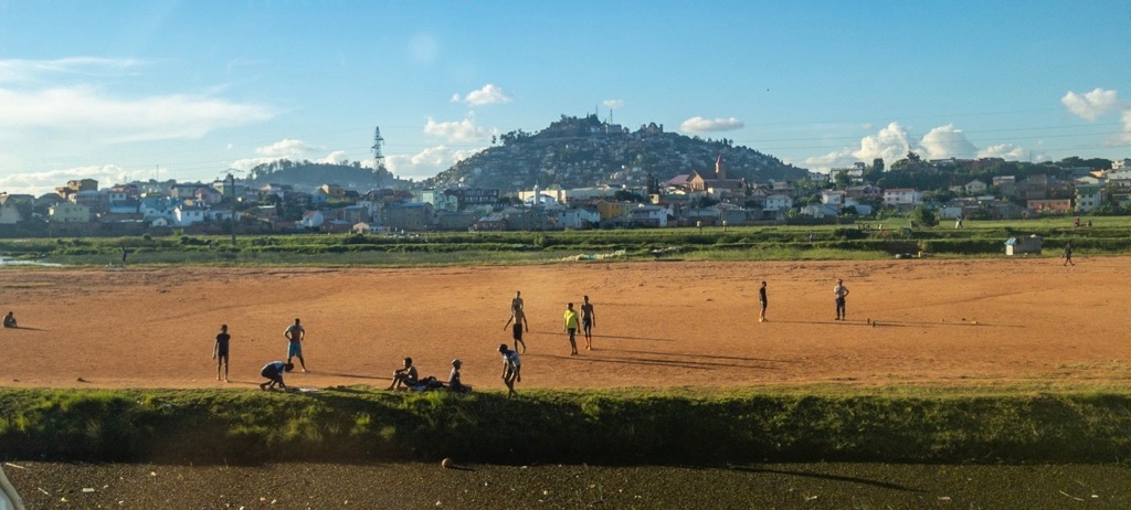 Soccer game (Tana)